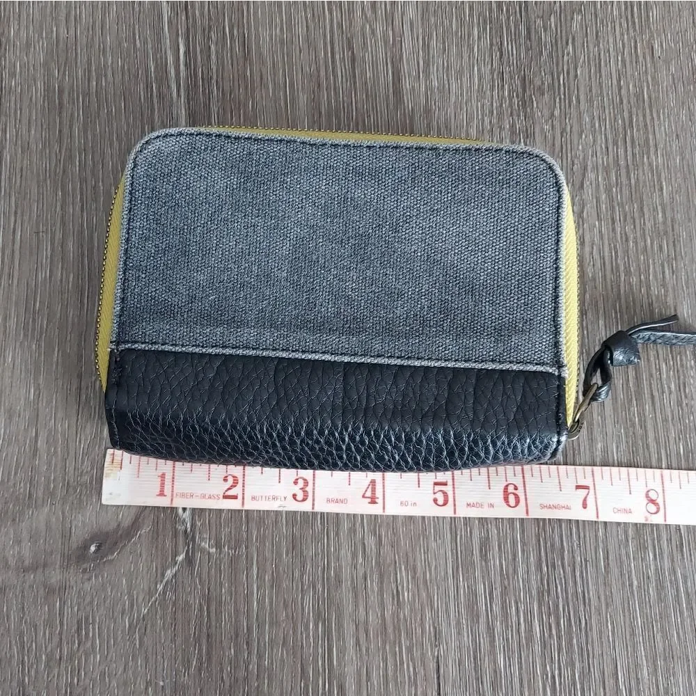 Pistil Zip It Wallet